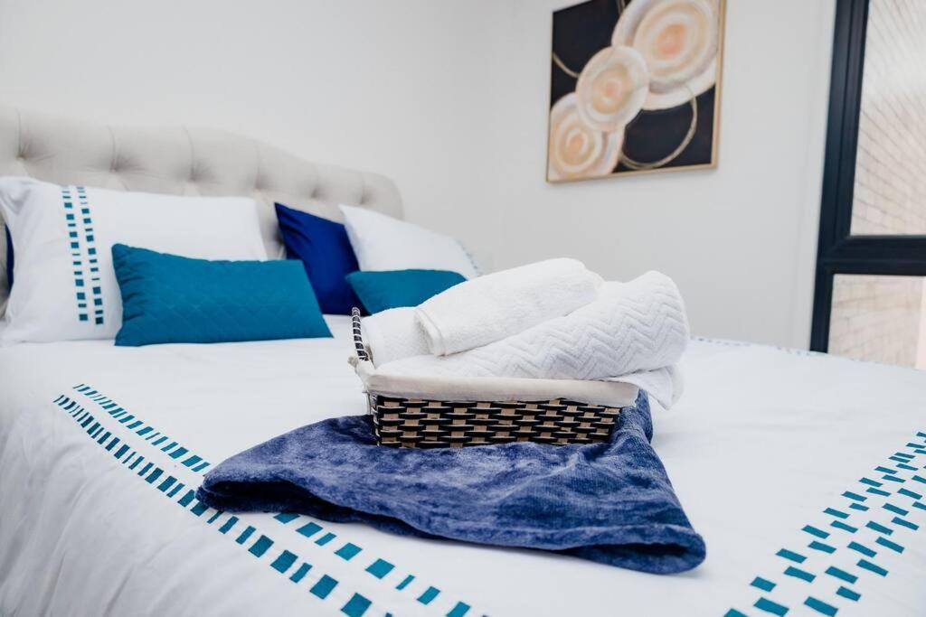 גואטמלה Apartamento De Lujo En Zona 10 מראה חיצוני תמונה