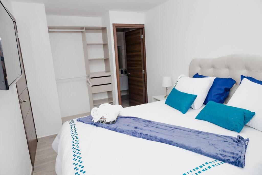 גואטמלה Apartamento De Lujo En Zona 10 מראה חיצוני תמונה